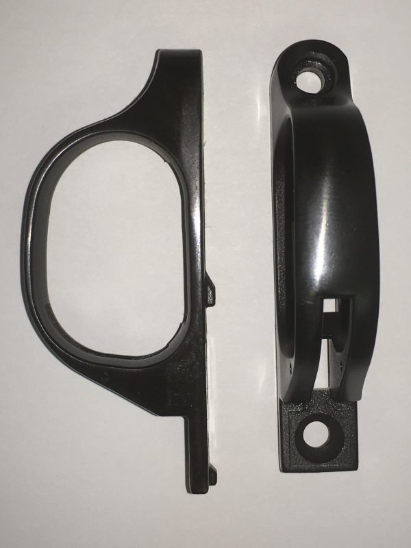 Ruger M-77 trigger guard, steel, blued #D-2 This trigger guard is for the discontinued M-77 with a tang safety - will not work on Ruger 77 MKII.