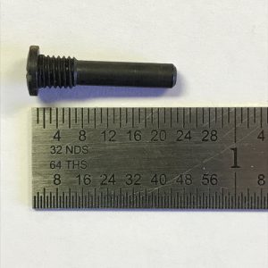 Mossberg 472 , 479, 679 magazine tube end cap screw #497-3619