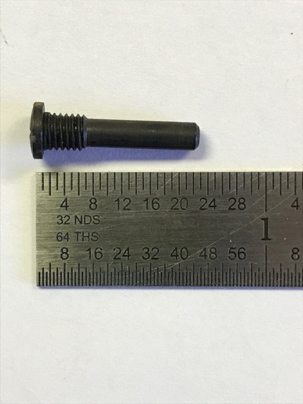 Mossberg 472 , 479, 679 magazine tube end cap screw #497-3619