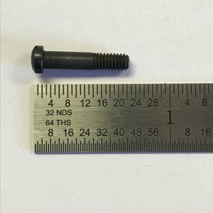 Mossberg 472, 479, 679 forward barrel band screw #497-3628