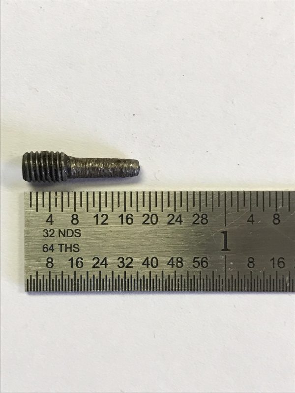 Mossberg 472, 479, 679 safety retaining screw #497-5685