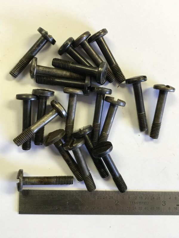 Mossberg .22 takedown screw #435-1146