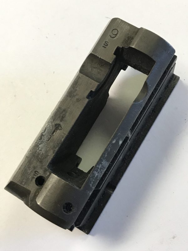 Browning A5 breech block 20 ga later models used #B1111036U-1