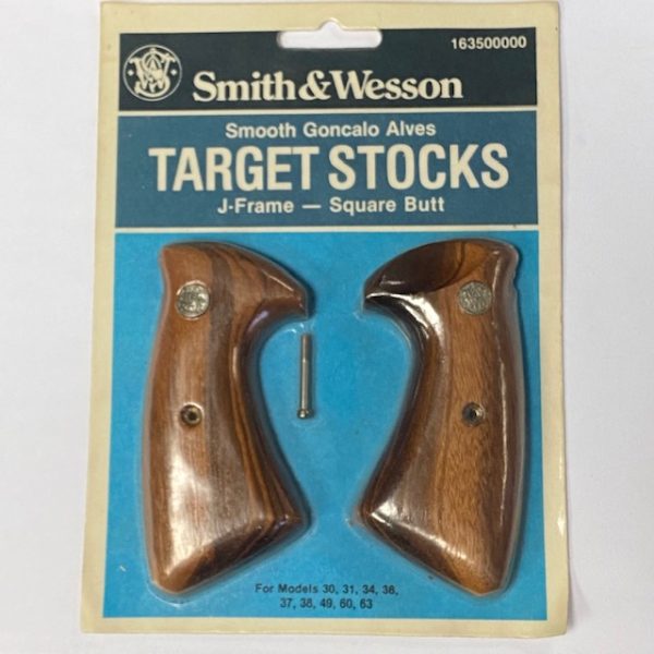 Smith & Wesson old model J frame 1957-1988 square butt smooth goncalo alves grips, in original package, ca. 1985 #1033-16350
