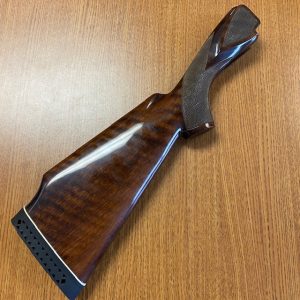 Winchester 101 buttstock assembly with recoil pad, monte carlo trap, pigeon grade,12 gauge, coarse checkering, about 20 LPI, #873101-2