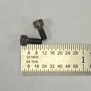 Dan Wesson Revolver sideplate screw, short, stainless #1043-92014NU