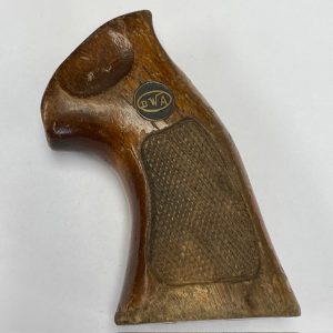 Dan Wesson Revolver grip, small frame walnut, very worn, no visible cracks #1043-DW-GW