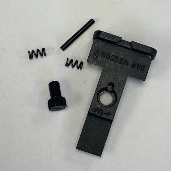 Dan Wesson Revolver rear sight assembly, Silhouette models #1043-RS-3D