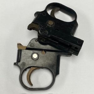 Mossberg shotgun trigger guard assembly #436-1598