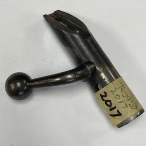 Mossberg shotgun bolt and lever #436-2017