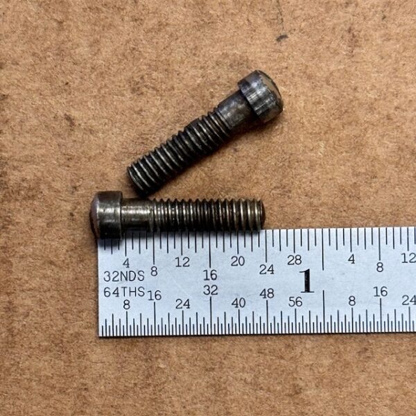 S&W Top-break .32 strain screw, #272-26