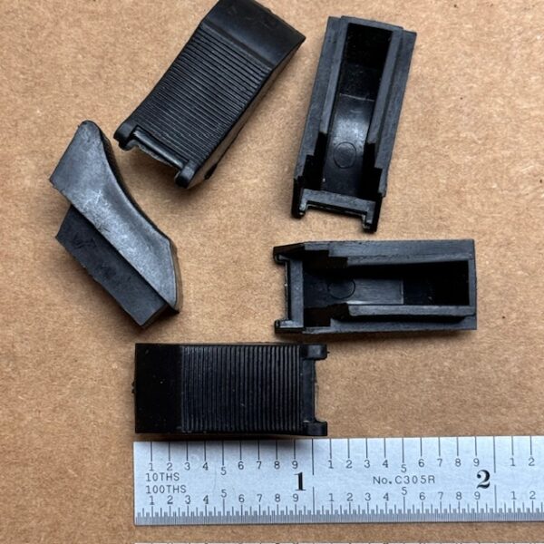 Remington Nylon magazine latch thumbpiece #652-14957