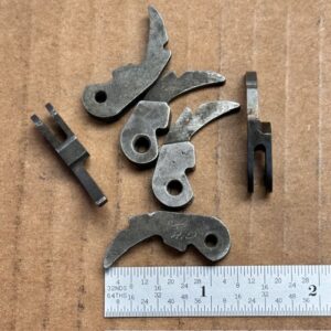 Remington 11-48 carrier dog for left-hand gun, 28 & 410ga, #133-18757-LH