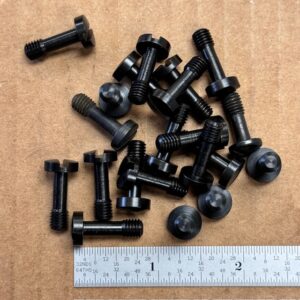 Remington 81 forearm screw, #141-20746