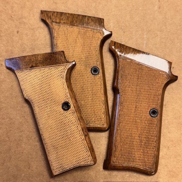 Browning .380 1969-1974 grips - checkered walnut - left side only no thumbrest - very good condition, #35A-57352-W