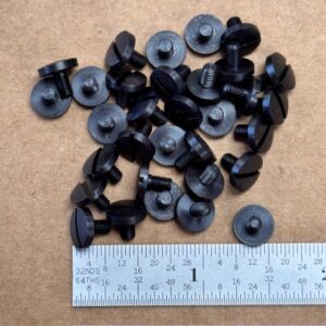 Beretta 80 Series & Browning BDA .380 grip screw, #1048-C95085