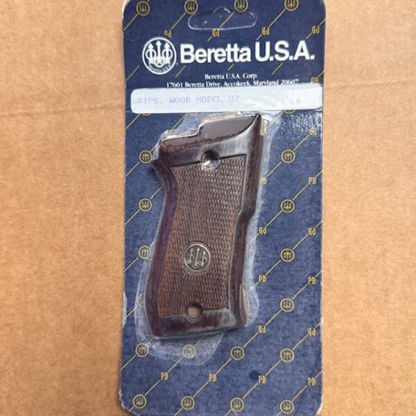 Beretta 80 Series Model 87 walnut grips, #1048-JG87W