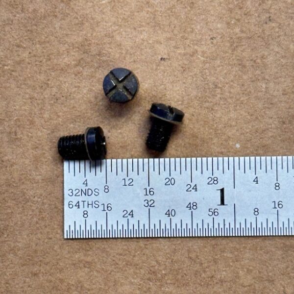 Remington 600 rear sight screw, #145-15416U