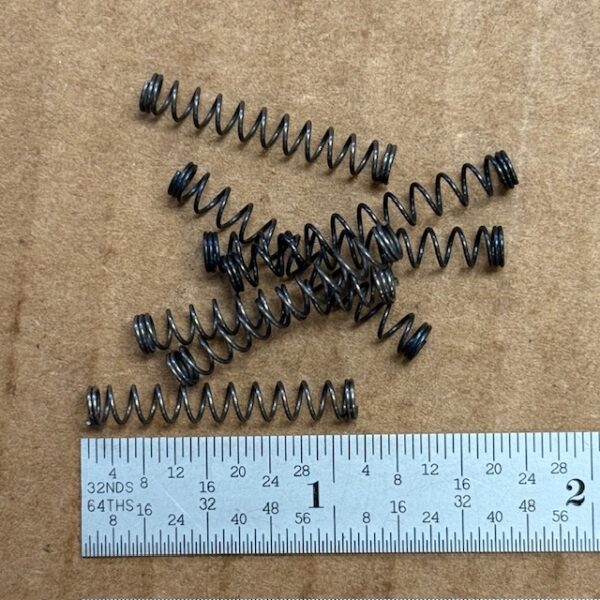 S&W 12 center pin spring, #5458