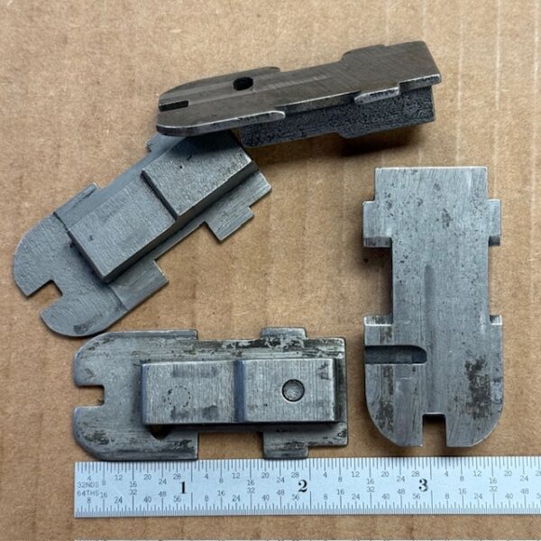 Remington 870 slide assembly - old style - can be notched to accommodate new style forend tube, #1066-14543U