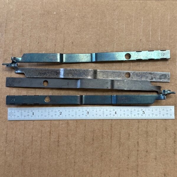 Remington 870 shell latch left - 12 gauge, #1066-20040