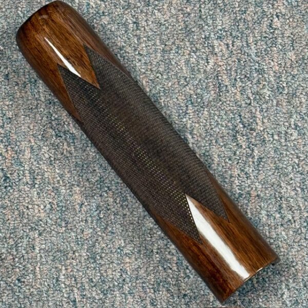 Remington 870 forend 12 gauge - checkered walnut, #1066-97177 may have minor shelf wear