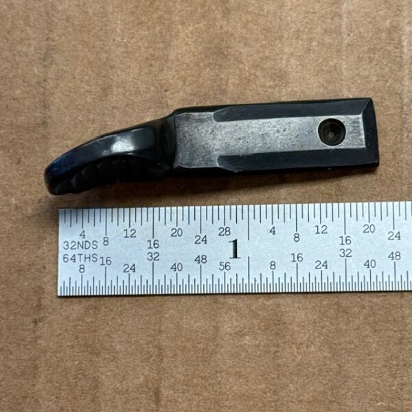 Remington 1100 operating handle left-hand 12 gauge, #1068-14904