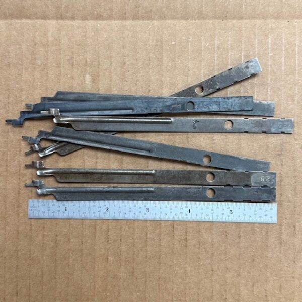 Remington 1100 feed latch 28 gauge, #1068-31666