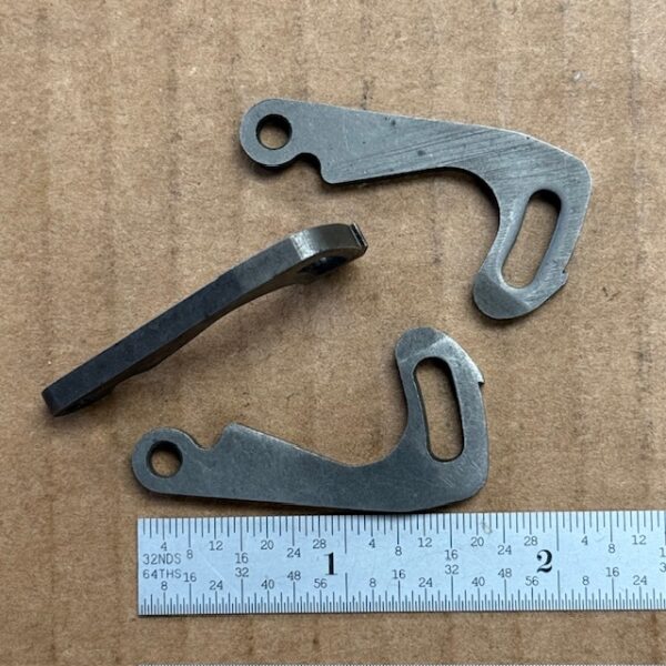 Remington 1100 hammer 20LT-28-410 - rounded surface at front top, #1068-91633