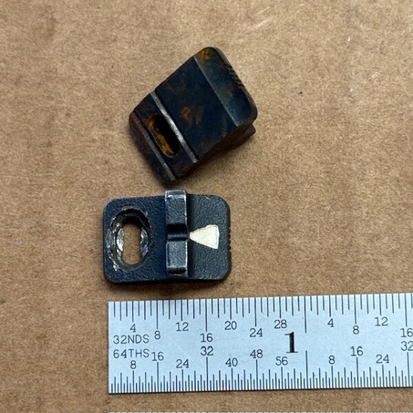Remington Various Models rear sight aperture - latest style narrow blade with white arrow, #606-90905-3U