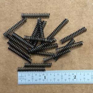 Fox FA-1 & FP-1 extractor spring, #568-50-68