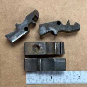 Marlin Pump Shotgun magazine tube plug latch, #607-62P