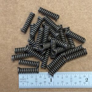 Mossberg Various Models trigger pull adjusting spring, #435-R160