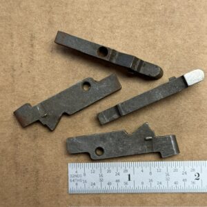 Mossberg 800 sear, #565-2168 MUST BE FITTED