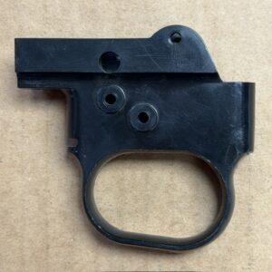Mossberg 800 trigger housing, under serial #1178400, #565-2176