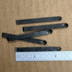 Mossberg shotgun extractor right, #436-R672